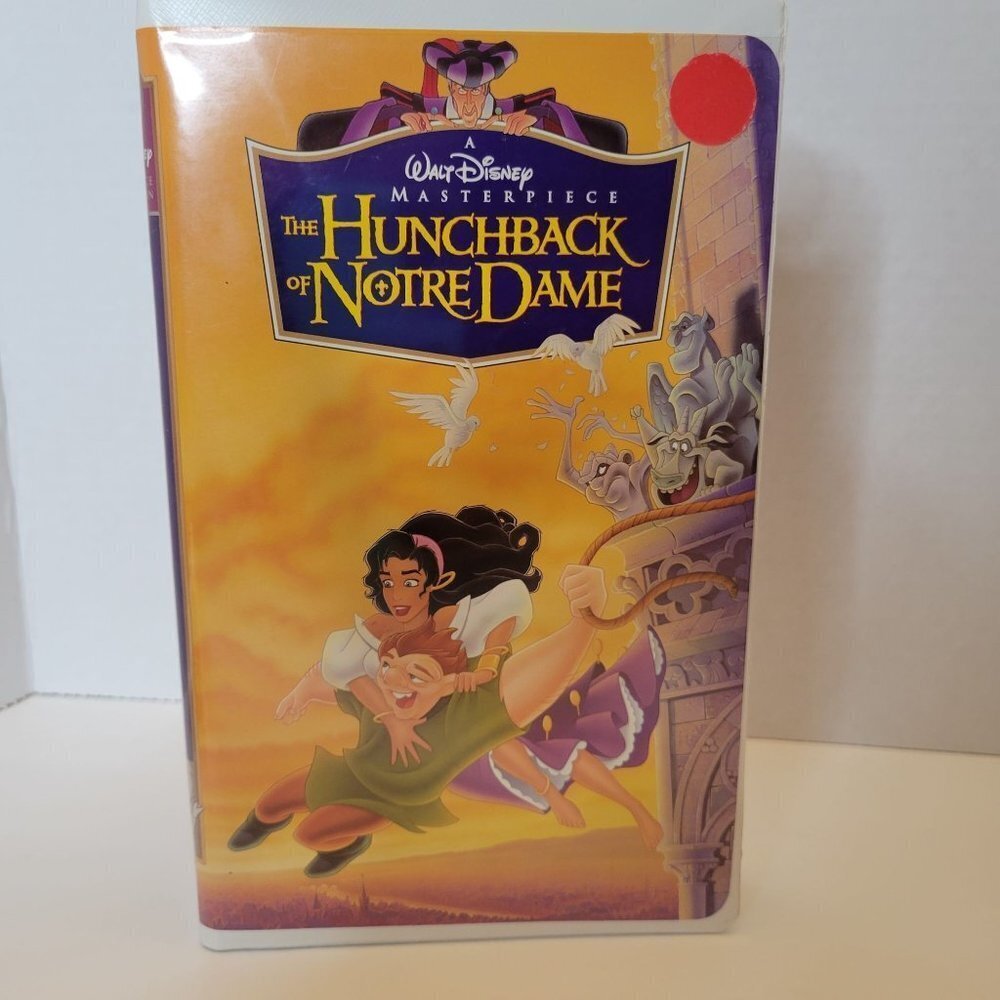 Walt Disney Masterpiece Collection The Hunchback of Notre Dame VHS (7955)